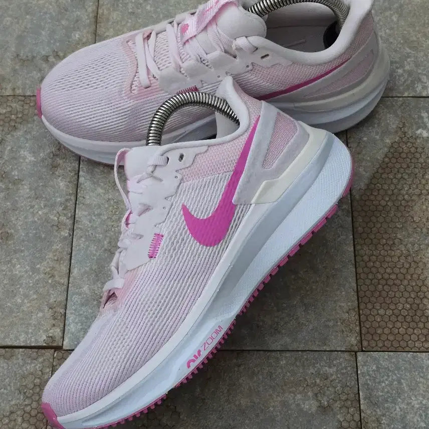 [BUNJANG] Nike Zoom Structure 25 Pearl Pink Running Shoes / (230)나이키 줌 스트럭처 25 펄 핑크 운동화 런닝화