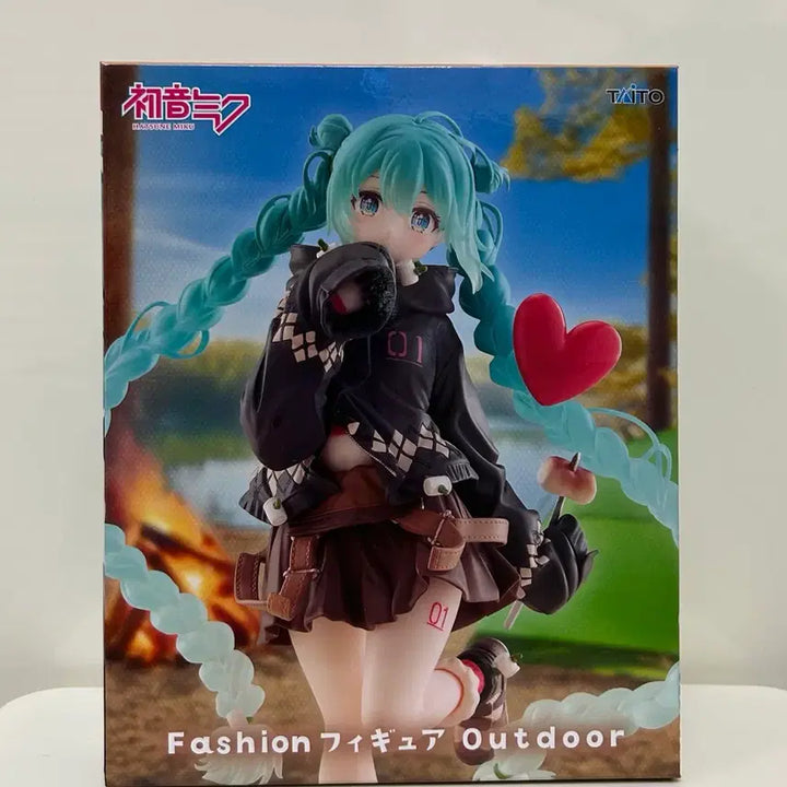 [BUNJANG] Taito Vocaloid Hatsune Miku Outdoor Version Figure (Sealed) / 미개봉 타이토 보컬로이드 Fashion 하츠네 미쿠 아웃도어 피규어