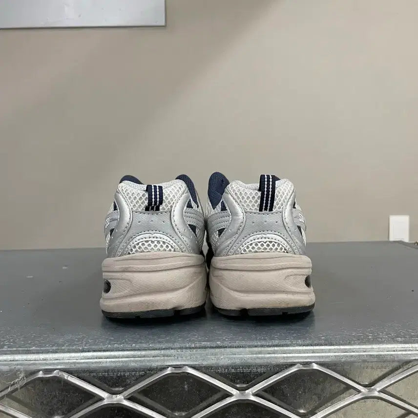[BUNJANG] New Balance 530 Steel Grey Sneakers (Size 260) / 뉴발란스 530 스틸그레이 260