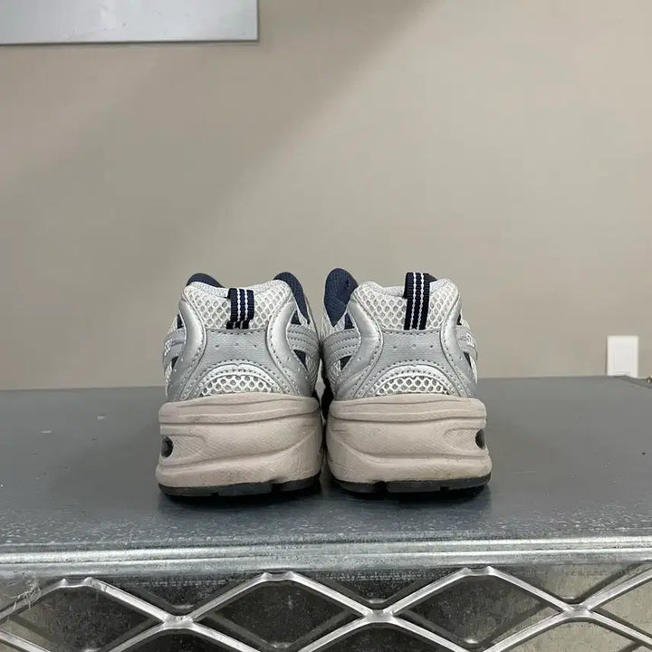 [BUNJANG] New Balance 530 Steel Grey Sneakers (Size 260) / 뉴발란스 530 스틸그레이 260