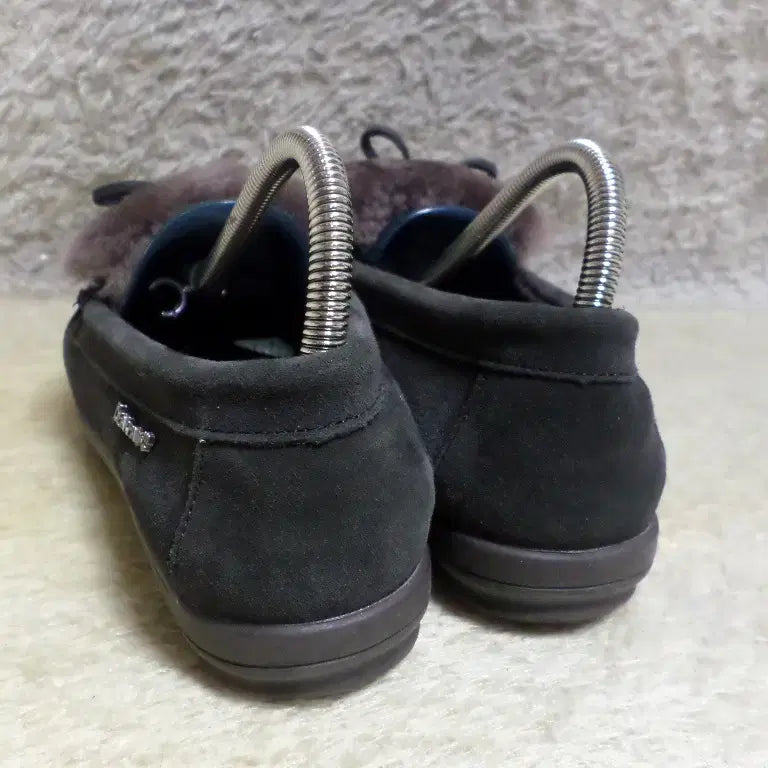 [BUNJANG] Bearpaw Brown Suede Moccasin Ankle Boots / 후루룩구제2 240 베어파우 털 단화 모카신 브라운 신발 260509