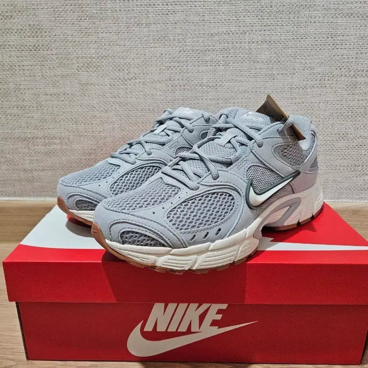 [BUNJANG] Nike ZoomX Invincible Run Flyknit 3 (V5) Gray / 나이키 V5 RNR 그레이 새상품(260.265.270)