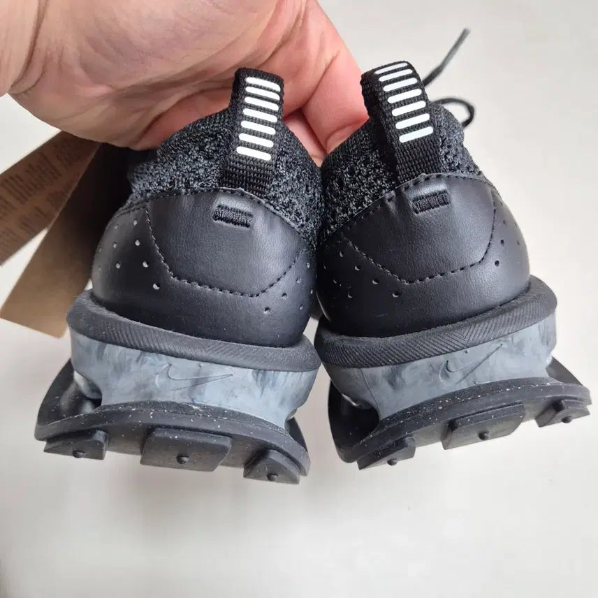 [BUNJANG] Nike Flyknit Running Shoes Size 260 / 새상품) 나이키 플라이니트 런닝화 260사이즈