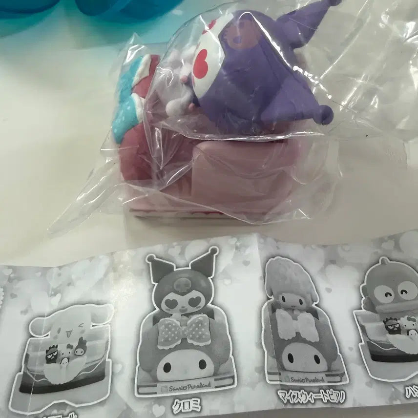[BUNJANG] Sanrio Kuromi Figure (Limited Edition) / 퓨로랜드 한정 쿠로미 피규어