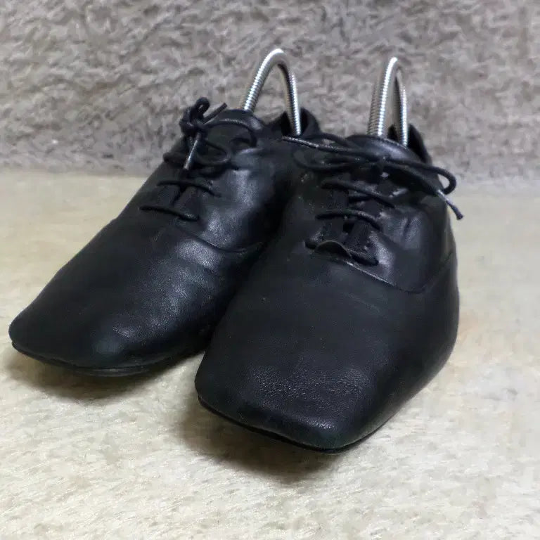 [BUNJANG] Sera Leather Loafers - Used / 후루룩구제2 245 세라 구두 로퍼 플랫슈즈 중고 신발 260509