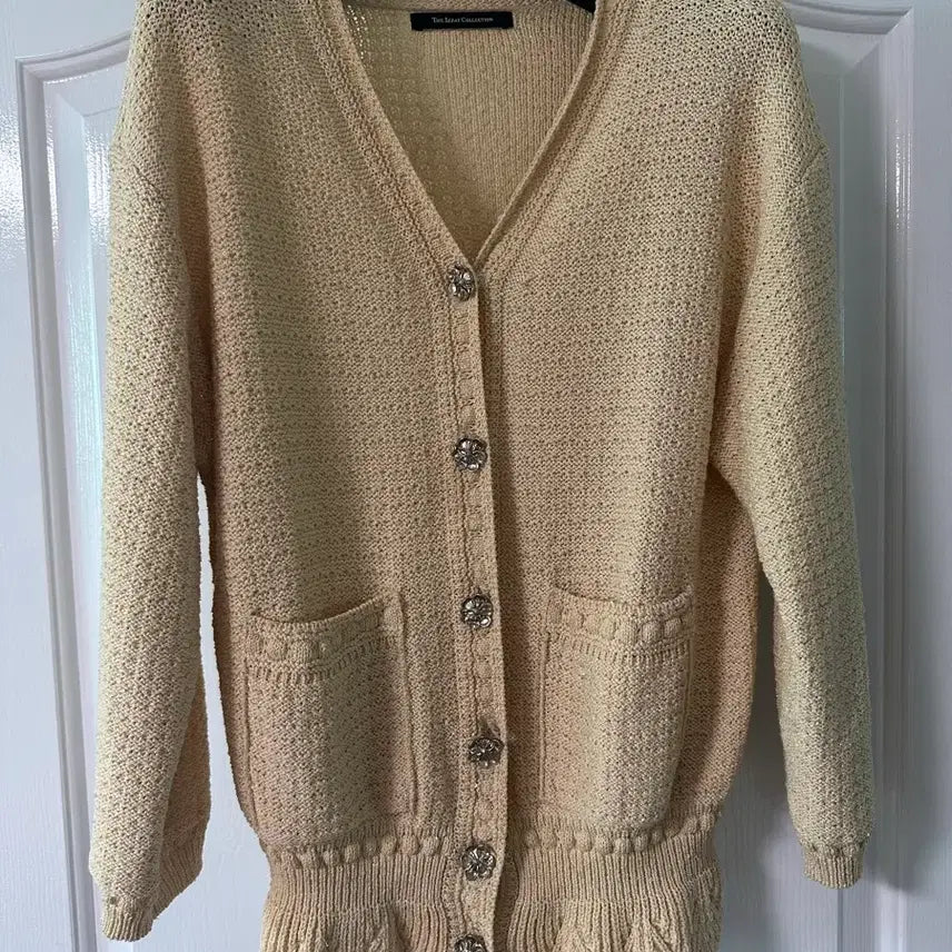 [BUNJANG] The Izzat Collection Yellow Beige Cardigan / 더아이잗컬렉션 옐로우 베이지 가디건