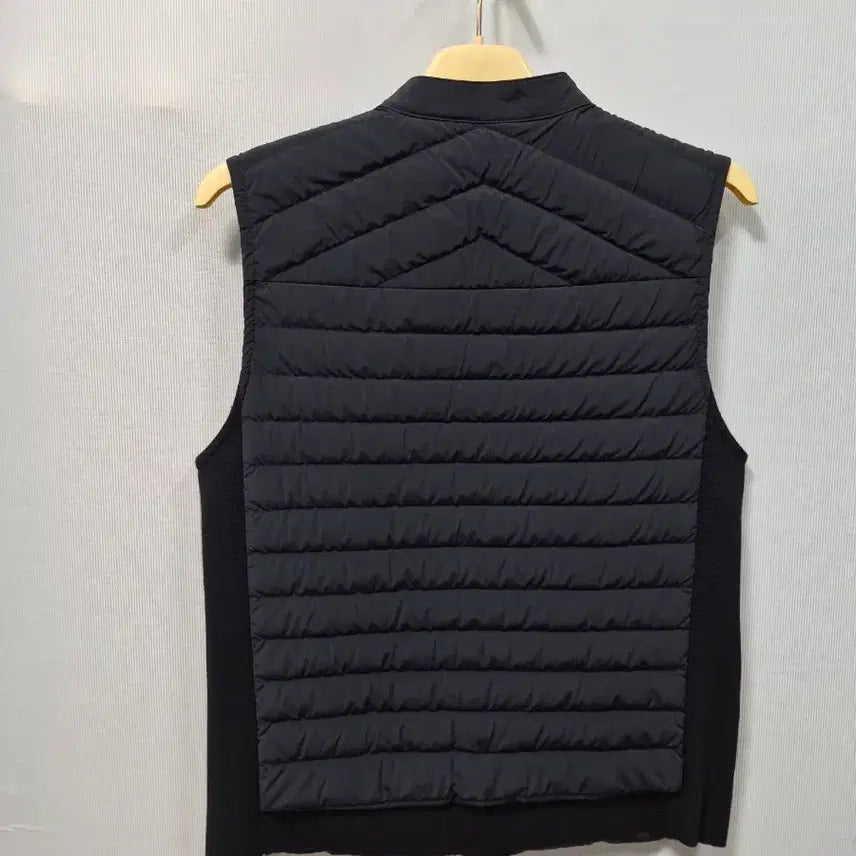 [BUNJANG] Solid Homme Black Padded Vest 95 / 솔리드옴므 블랙 패딩 조끼 95