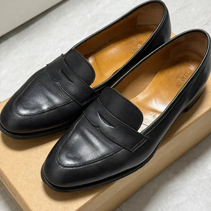 [BUNJANG] MEERMIN Black Penny Loafers UK8 / MEERMIN 블랙 페니 로퍼 270 / UK8