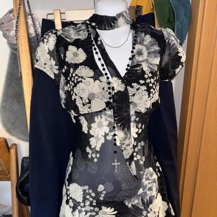 [BUNJANG] Dark Fairy / Oriental Silk Scarf Top / 다크 페어리/오리엔탈 탑