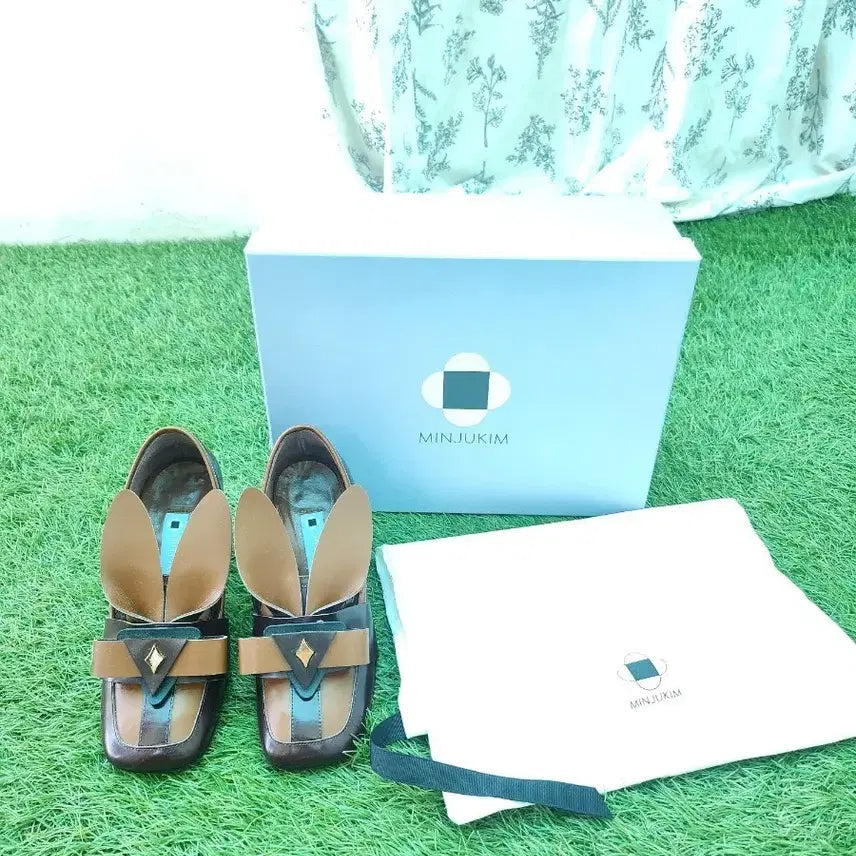 [BUNJANG] Kim Minju Rabbit Pumps / 민주킴 토끼 펌프스