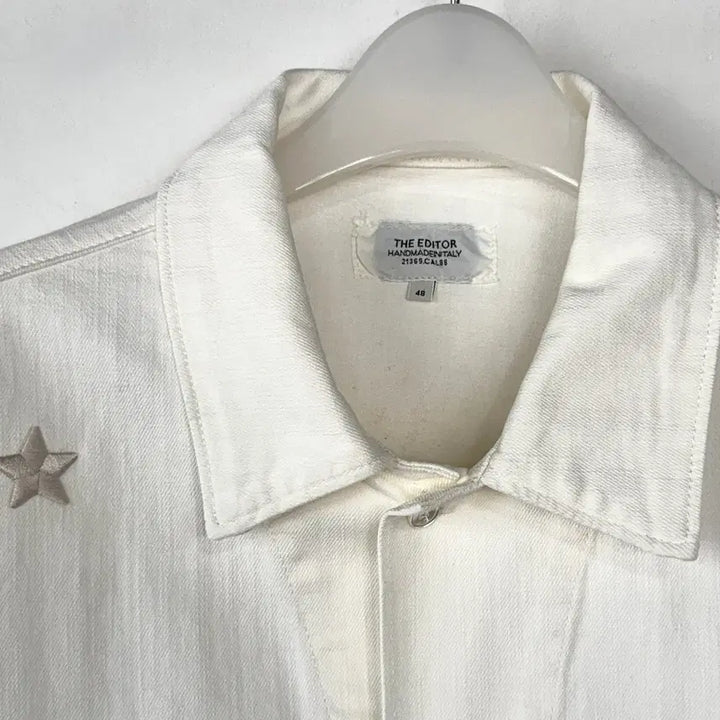 [BUNJANG] The Editor Star Embroidery White Denim Jacket / 디에디터 스타 자수 화이트 데님 자켓