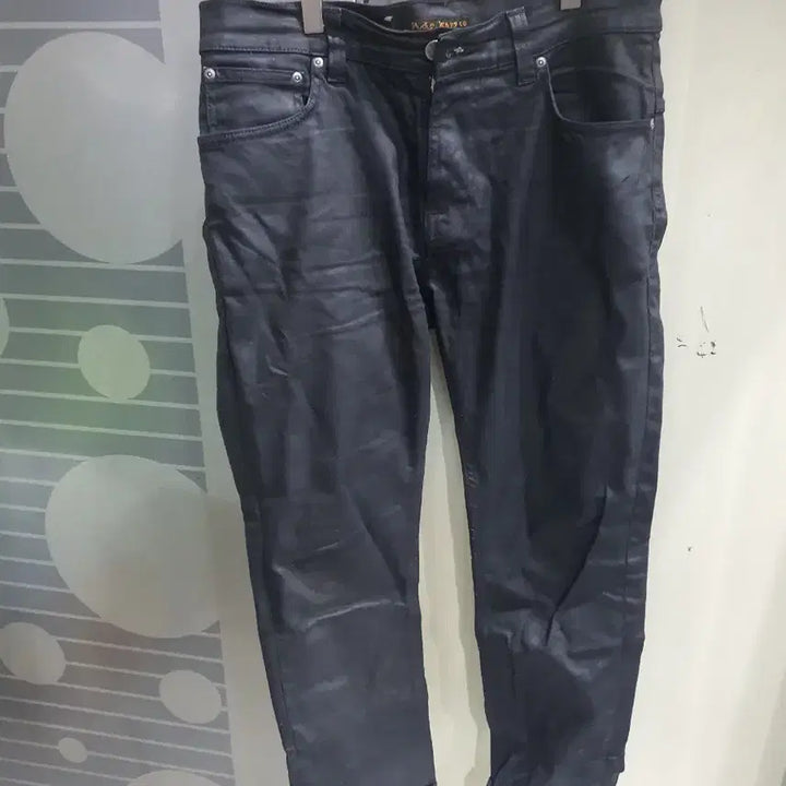 [BUNJANG] Nudie Jeans Thin Finn Back 2 Black Coated Jeans / 누디진  씬핀 백투블랙 코팅 청바지