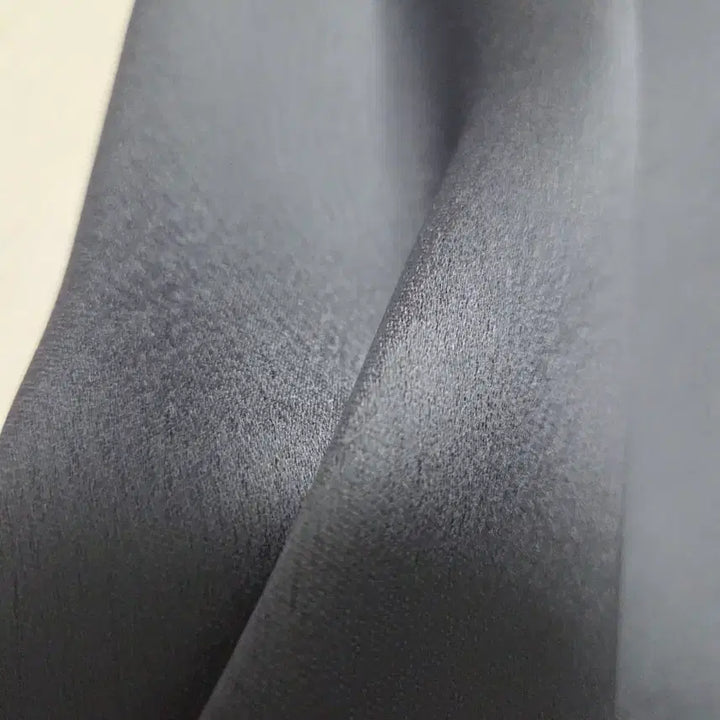 [BUNJANG] Merci Beaucoup Satin Skirt Size 2 / 메르시비앙 새틴 스커트 2사이즈