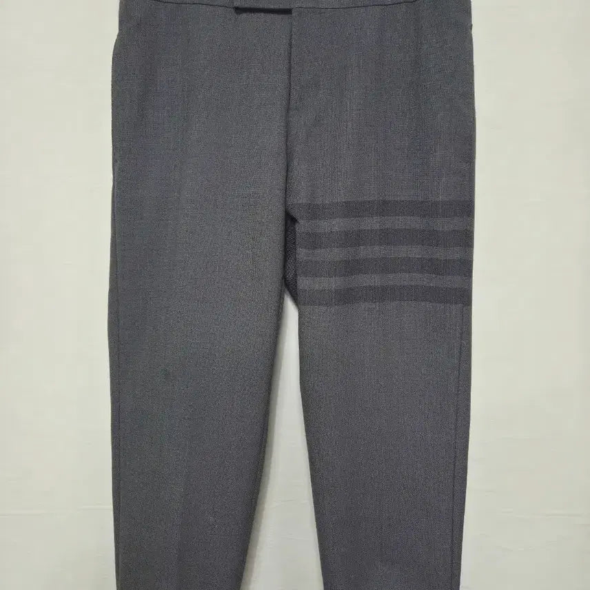 [BUNJANG] Thom Browne Three-Stripe Gray Trousers / 톰브라운 삼선 회색 바지