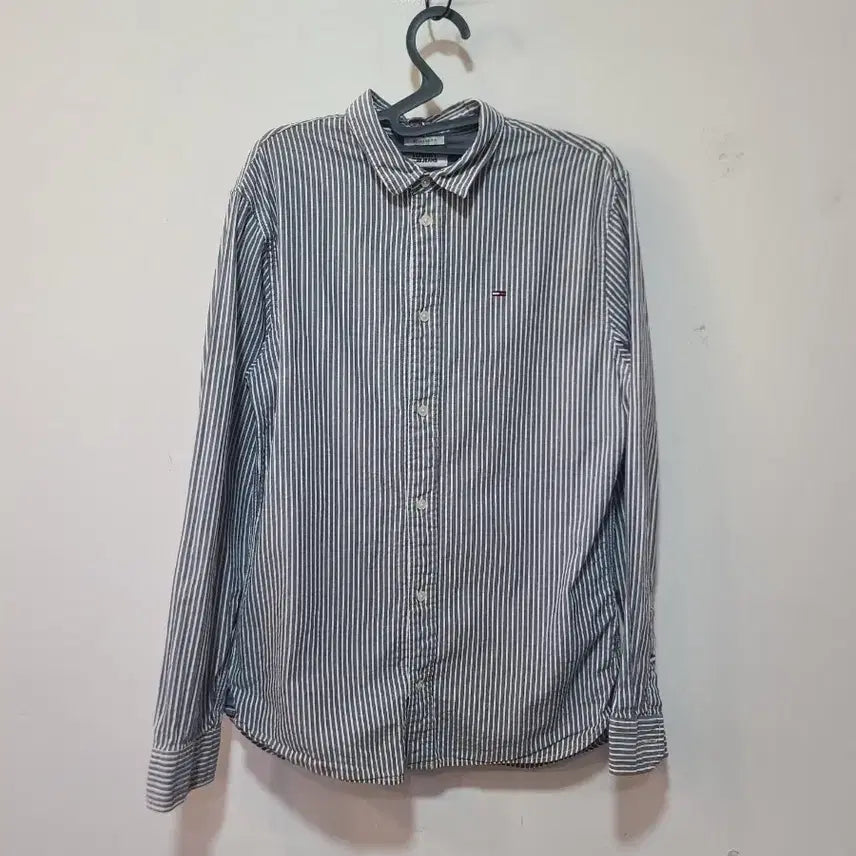 [BUNJANG] Tommy Hilfiger Striped Long-Sleeve Shirt / 타미힐피거 스트라이프 긴팔 셔츠