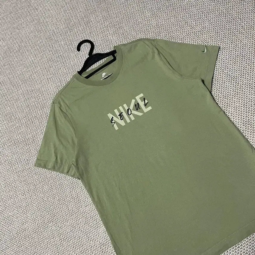 [BUNJANG] Nike Round Short-Sleeve T-Shirt L (100) / L 나이키 라운드 반팔티 B.7853