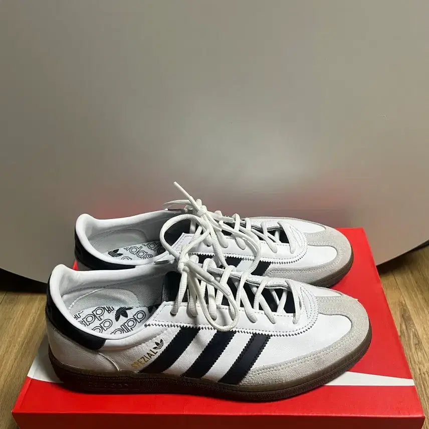 [BUNJANG] Adidas Spezial Handball White Core Black Shoes / 아디다스 스페지알 핸드볼 화이트 코어 블랙