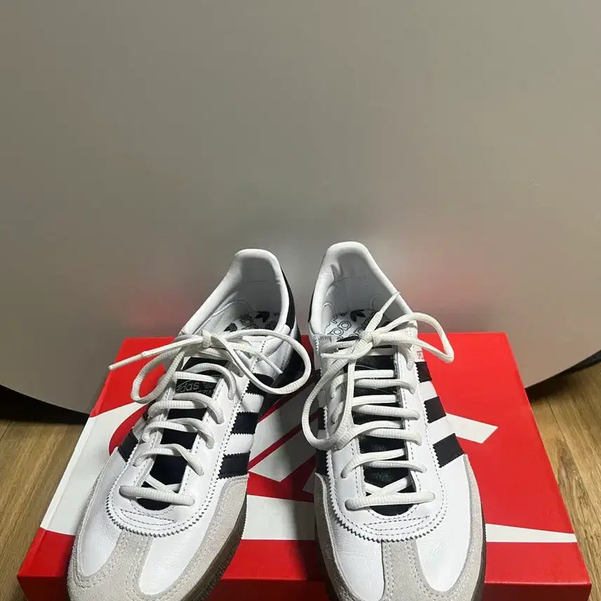 [BUNJANG] Adidas Spezial Handball White Core Black Shoes / 아디다스 스페지알 핸드볼 화이트 코어 블랙