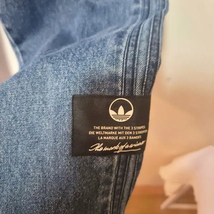 [BUNJANG] Adidas Denim Track Pants / 아디다스 데님 트랙 팬츠