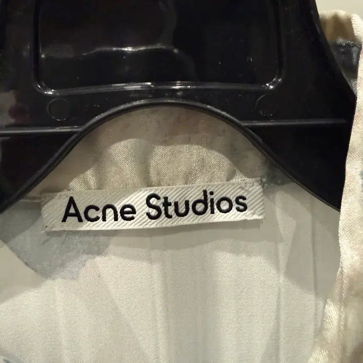 [BUNJANG] Acne Studios Silk Floral Shirt / 아크내 실크 셔츠