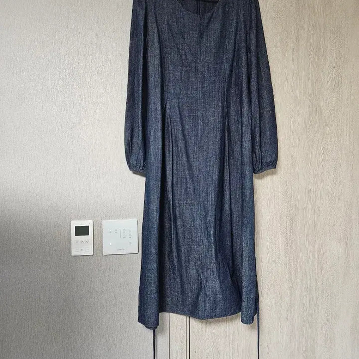 [BUNJANG] Haji Denim One-Piece Dress / 해지 데님 원피스 꾸안꾸원피스