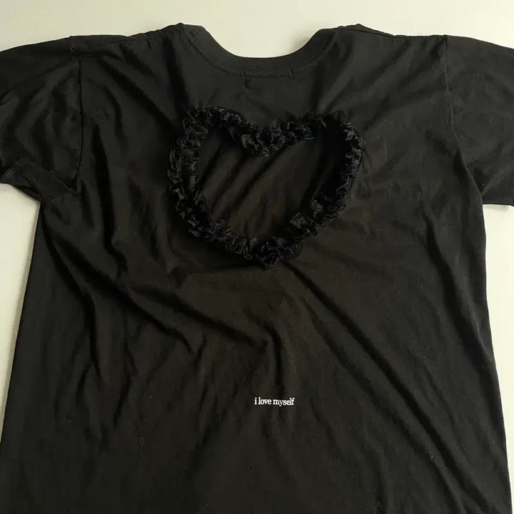 [BUNJANG] DEUNG EUN Heart T-Shirt Black / 동은 하트 티셔츠 블랙