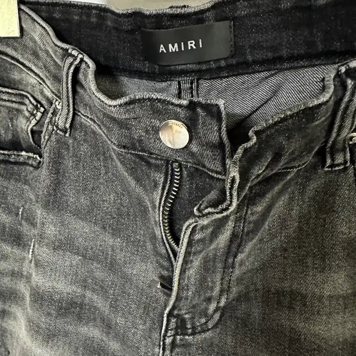 [BUNJANG] AMIRI Distressed Black Denim Jeans / AMIRI 아미리 디스트로이드 블랙 데님