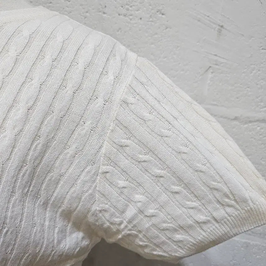 [BUNJANG] Lightweight Knit Cable Round Short Sleeve - Ivory / 가벼운재질 니트 꽈배기모양 라운드 반팔- 아이보리