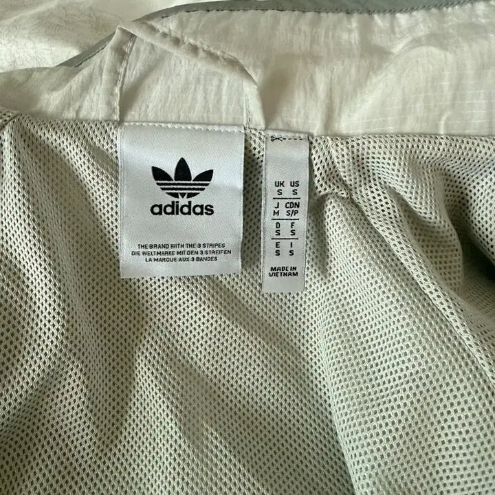 [BUNJANG] Adidas Adicolor 2000s Track Top - Grey / 아디다스 아디컬러 2000s 트랙탑 그레이