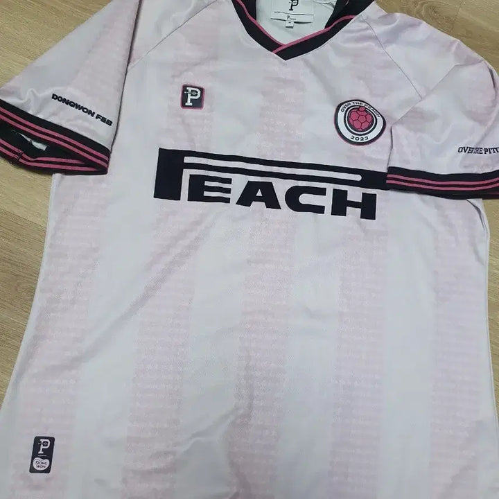 [BUNJANG] OVER THE PITCH Boseong Black Tea Short Sleeve T-Shirt / 오버더피치OVER THE PITCH보성홍차 반팔 티셔츠