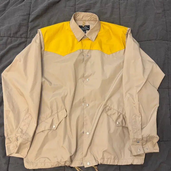 [BUNJANG] Rocky Mountain Featherbed Windshirt Beige / 록키마운틴페더베드 윈드셔츠 M