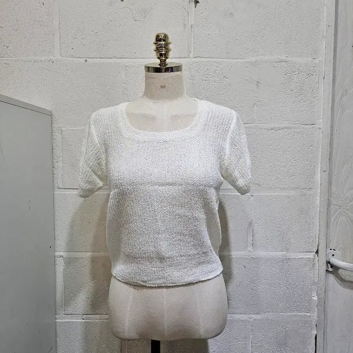 [BUNJANG] Round Neck Cropped Short Sleeve Knit Top - White / 여름니트 반크롭 둥근사각 반팔- 화이트