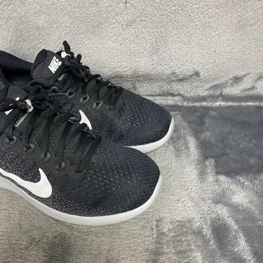 [BUNJANG] Nike Running Shoes Size 265 / 나이키 러닝화 265