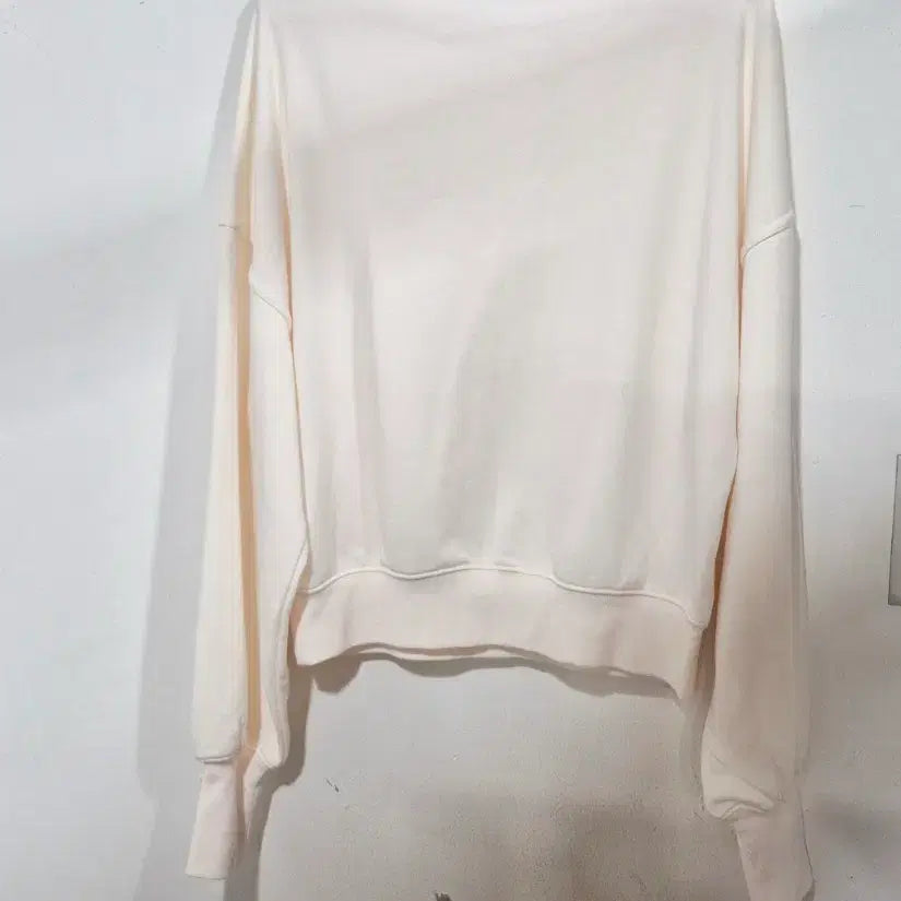 [BUNJANG] NYLORA Ivory Sweatshirt / NYLORA  나일로라  아이보리  맨투맨
