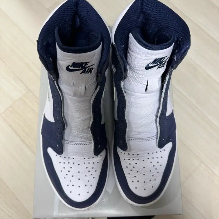[BUNJANG] Air Jordan 1 Retro High OG CO.JP Midnight Navy / 조던 1 레트로 하이 OG CO.JP 미드나잇 네이비 255