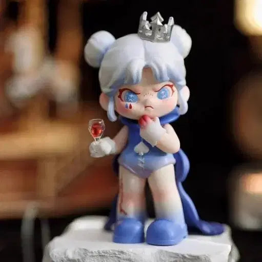 [BUNJANG] Queen of Hearts Figure (Blue Tone) / 퀸 오브 하트 피규어 블루 톤