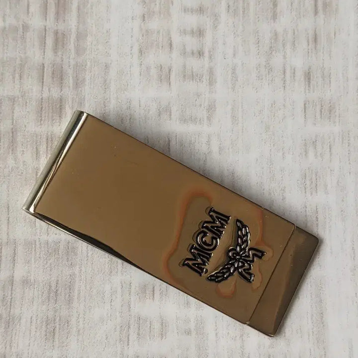 [BUNJANG] MCM Visetos Logo Engraved Silver Money Clip Card Holder / 미사용 새상품 정품 MCM 머니클립 카드지갑