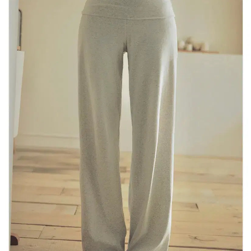 [BUNJANG] KindaMy Essential Wide Folding Pants Sky Blue / 카인다미 에센셜 와이드 폴딩 팬츠 스카이블루