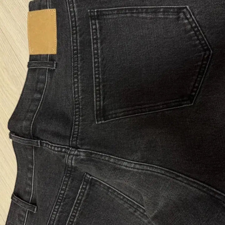 [BUNJANG] Celine Black Denim Pants / 셀린느 블랙 데님팬츠 [정가170]