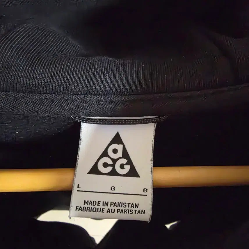 [BUNJANG] Nike ACG Black Hooded Sweatshirt / 나이키 ACG 블랙 후드티