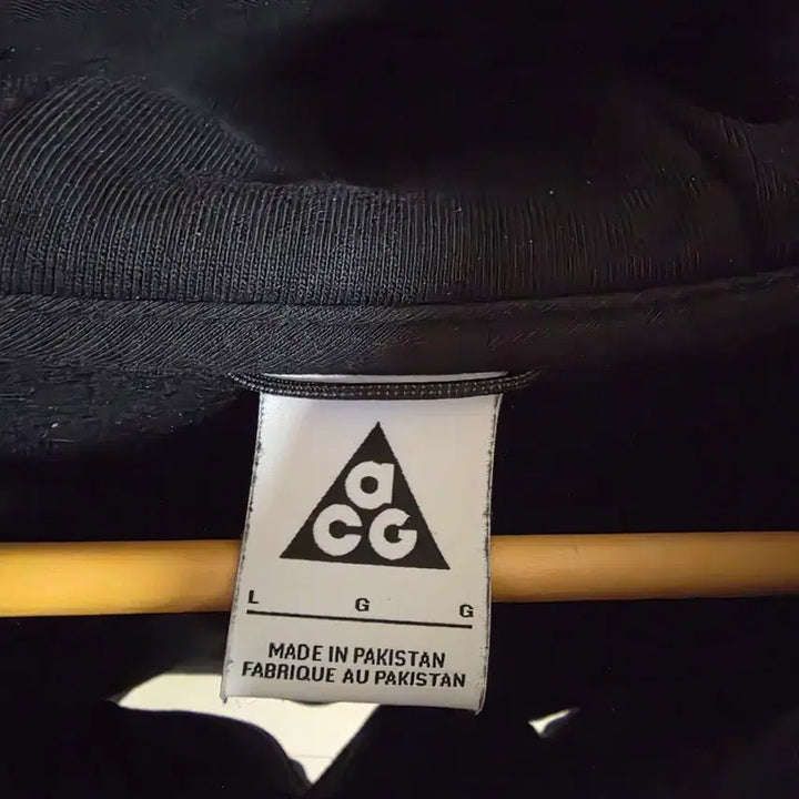 [BUNJANG] Nike ACG Black Hooded Sweatshirt / 나이키 ACG 블랙 후드티