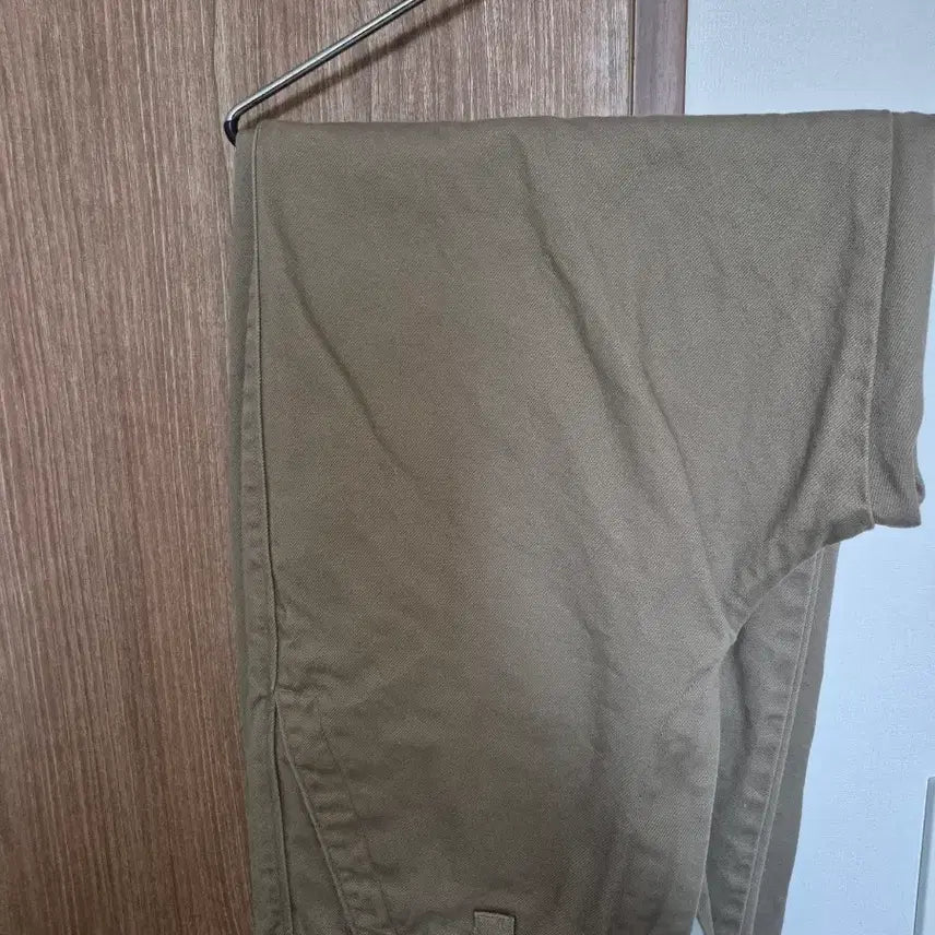 [BUNJANG] Uniqlo Wide Chino Pants Size 31 / 유니클로 와이드치노팬츠 31사이즈
