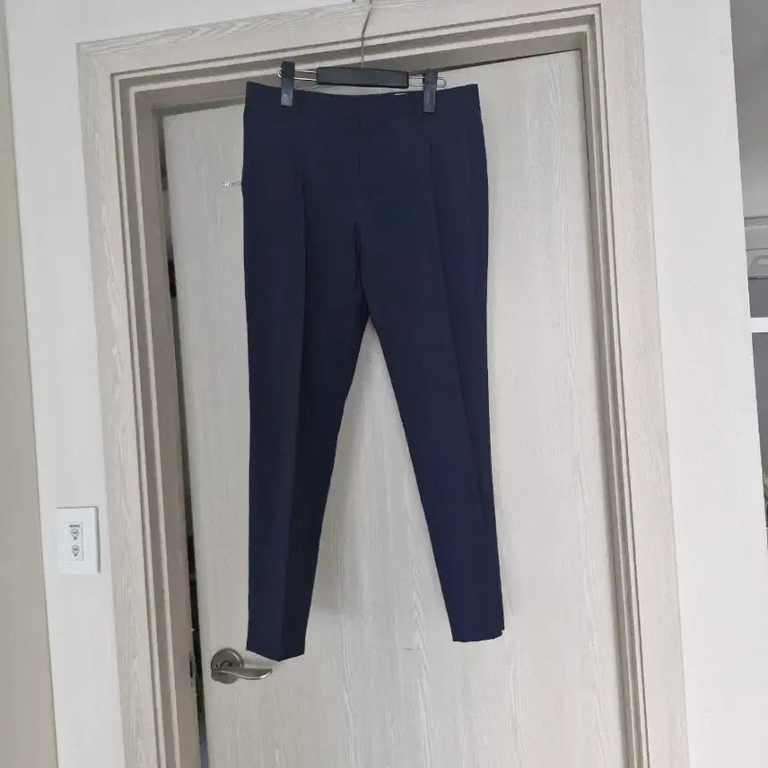 [BUNJANG] Club Monaco Navy Slacks / 클럽모나코 슬랙스