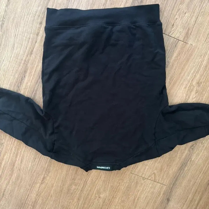 [BUNJANG] C.P. Company Lens Applique Sweatshirt Black 25FW / C.P컴퍼니 렌즈 와펜 스웨트셔츠 블랙 -25FW