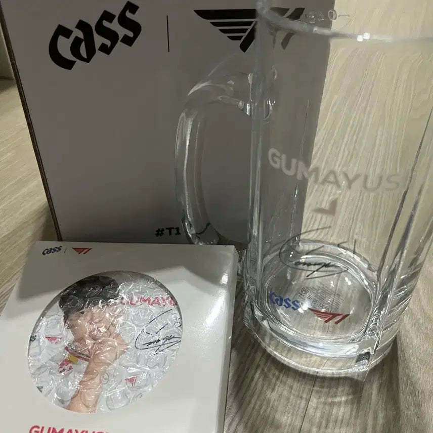 [BUNJANG] T1 Gumayusi Cass Beer Glass and Coaster Bundle Set / 전T1 구마유시 카스 맥주잔 및 코스터