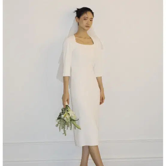 [BUNJANG] Lucirju Square Neck One-Piece Dress (Ivory) / 루시르주 스퀘어넥 원피스(아이보리)
