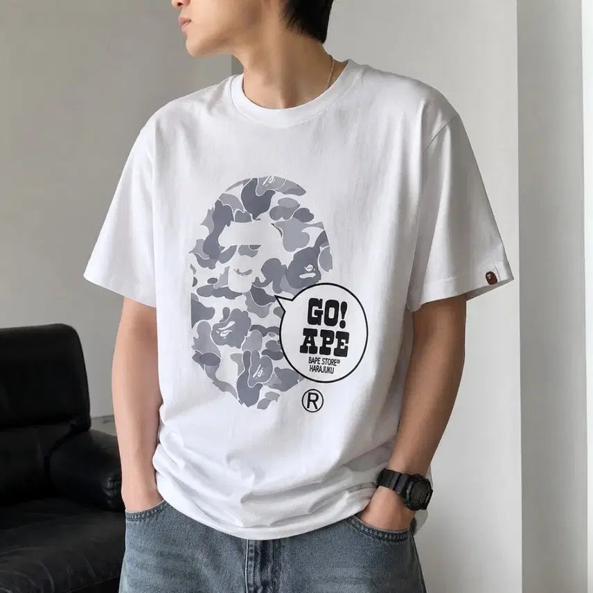 [BUNJANG] BAPE GO! APE Short Sleeve T-Shirt White/Black / BAPE 베이프 고! 에이프 반팔 티셔츠 화이트/블랙