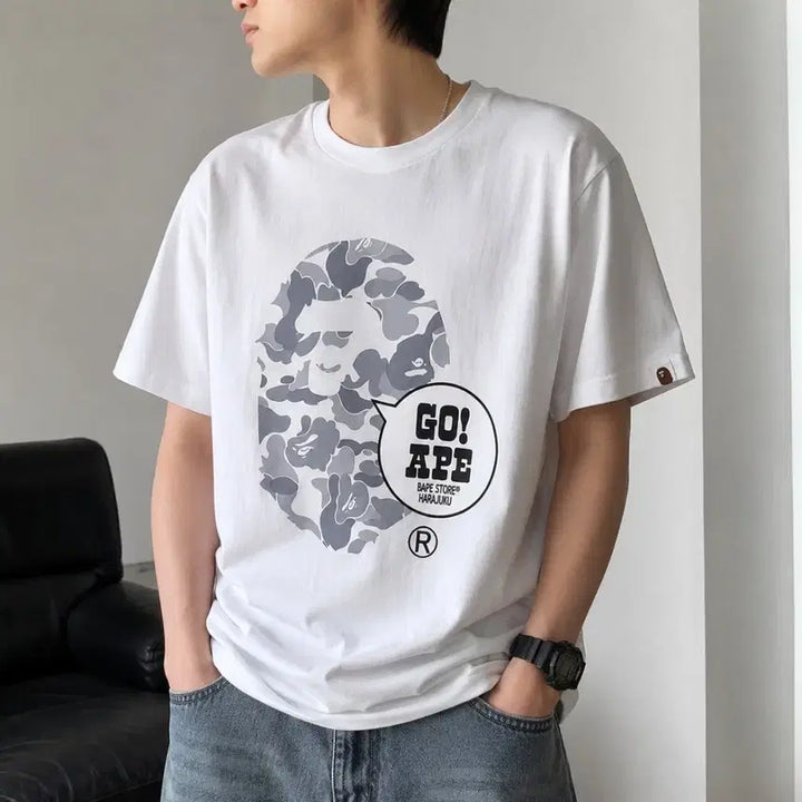 [BUNJANG] BAPE GO! APE Short Sleeve T-Shirt White/Black / BAPE 베이프 고! 에이프 반팔 티셔츠 화이트/블랙