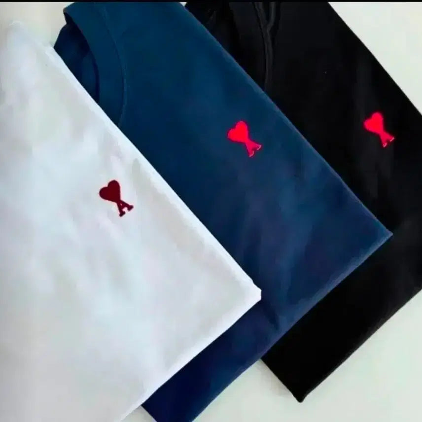 [BUNJANG] AMI Small Heart Logo Short Sleeve T-Shirt / 아미 스몰 하트 로고 반팔티