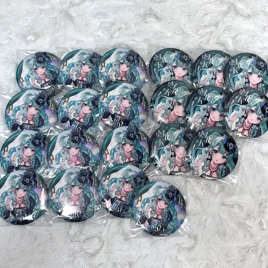 [BUNJANG] Vocaloid Hatsune Miku Kayou Series Encaished Brooch / 보컬로이드 하츠네미쿠 kayou 영채시리즈 영채휘장 캔뱃지